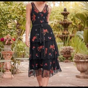 SUNDANCE DEMURE ROSES Black Dotted Swiss Sheer Lace Embroidered Midi Dress Sz M